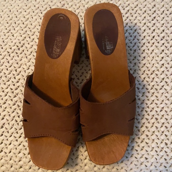 Vintage Italian Wood Wedge/ Block Heeled Sandal-Women’s Size 7 - Picture 8 of 8
